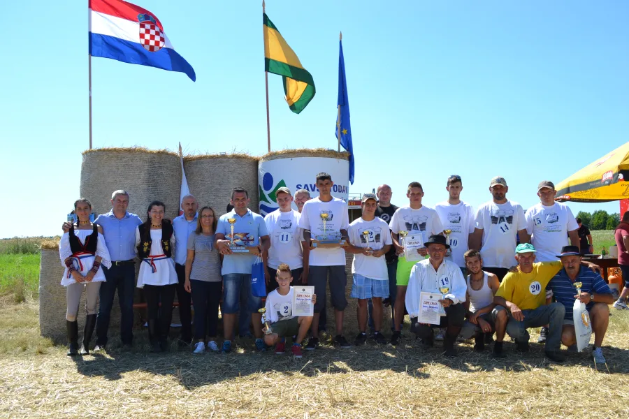 Mijo Samaržija i Branko Pilaš požeški pobjednici u oranju